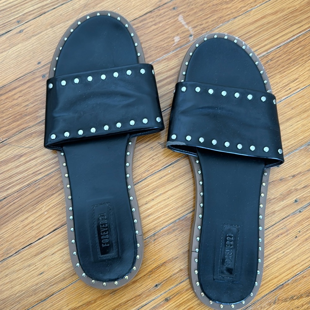 Forever 21 Slide Women’s Slides Size 10
